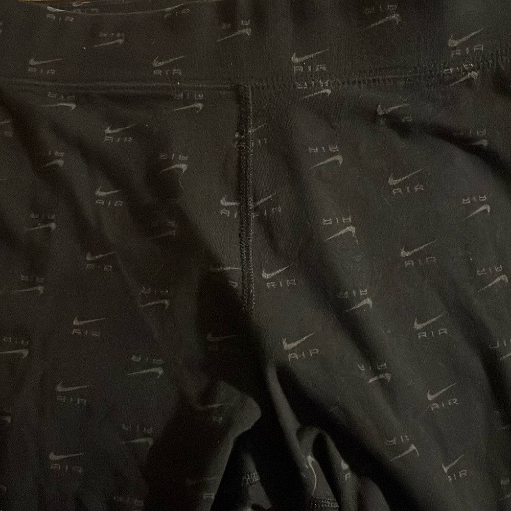 Like New Nike Air Leggings